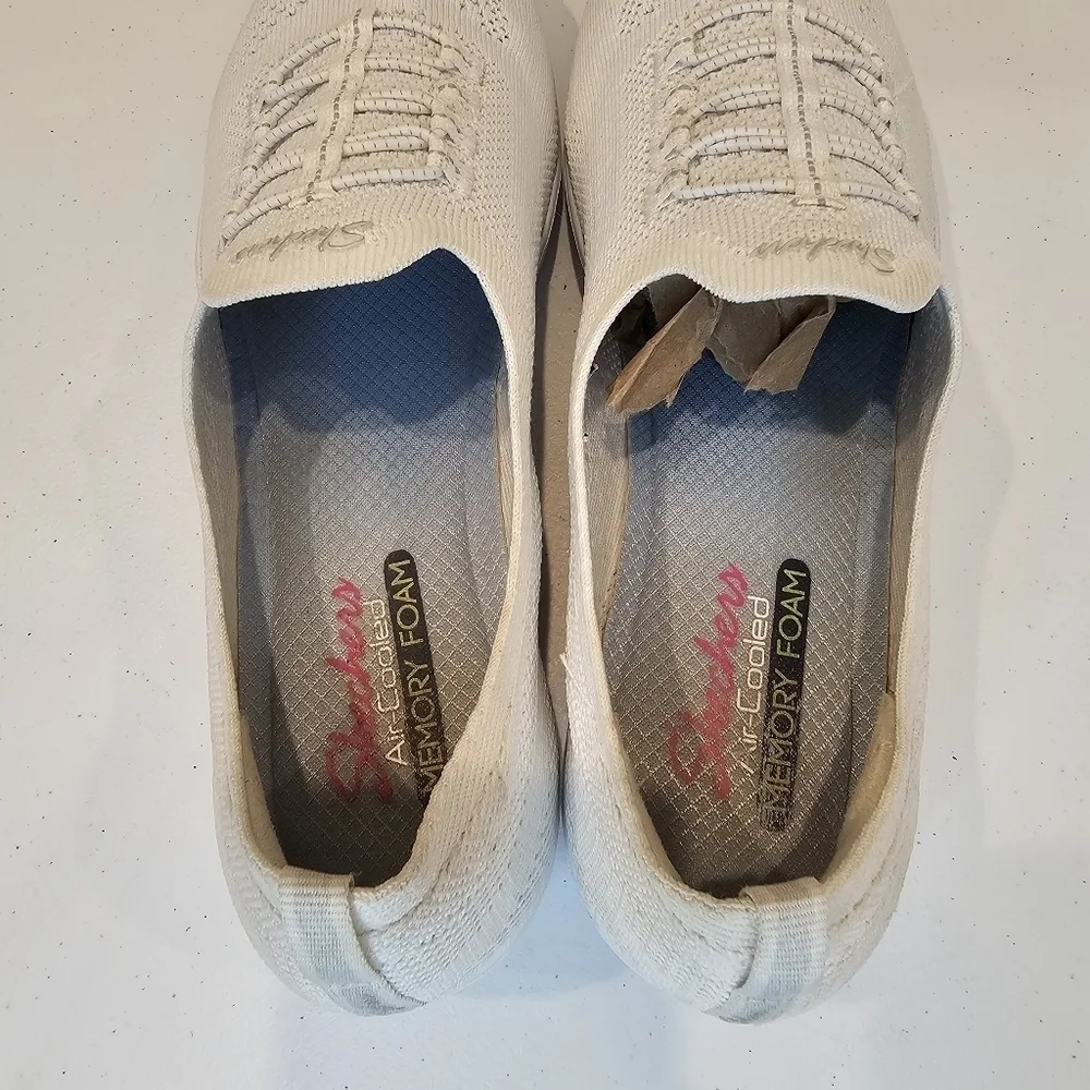 Skechers Newbury Shoe Women's Size 11 White